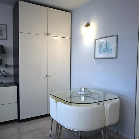 Omis Centar Studio Apartment Exterior photo